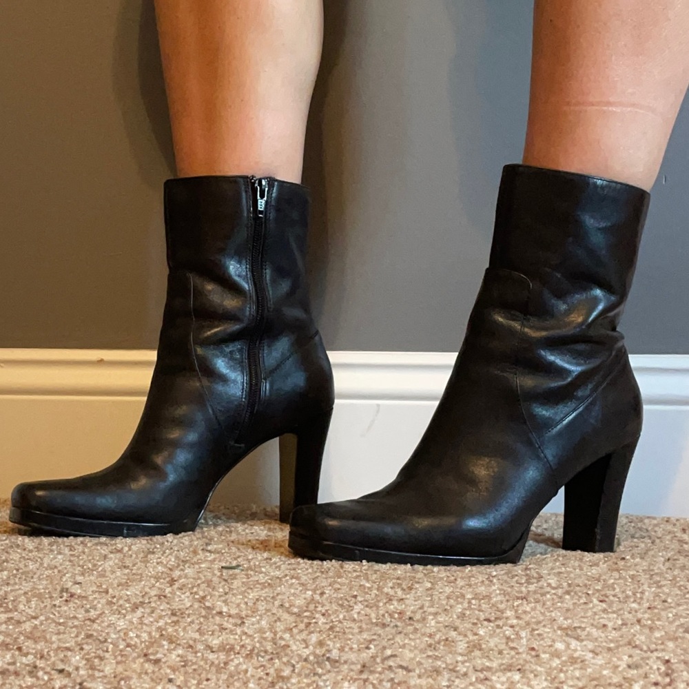 Black ankle booties